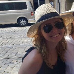 Meet your Posher, Erin